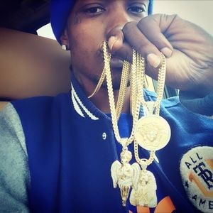 Meet your Posher, Don